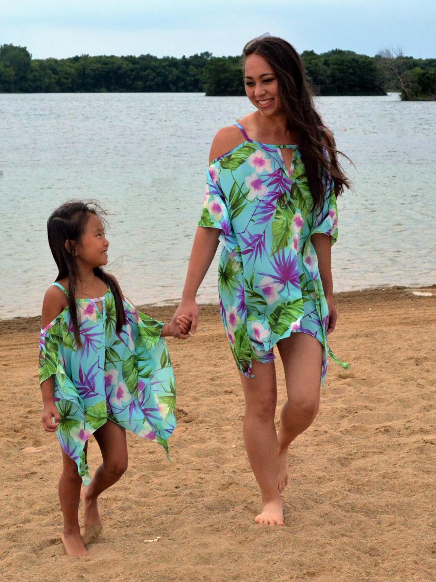 501-women
502-girl
#3
501-(Style #3) Mother-- 502-(Style #3) Daughter short Hawaiian flower chiffon beach cover ups